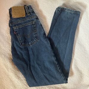 Levi's Women's 550 classic taper Jeans 27” waist